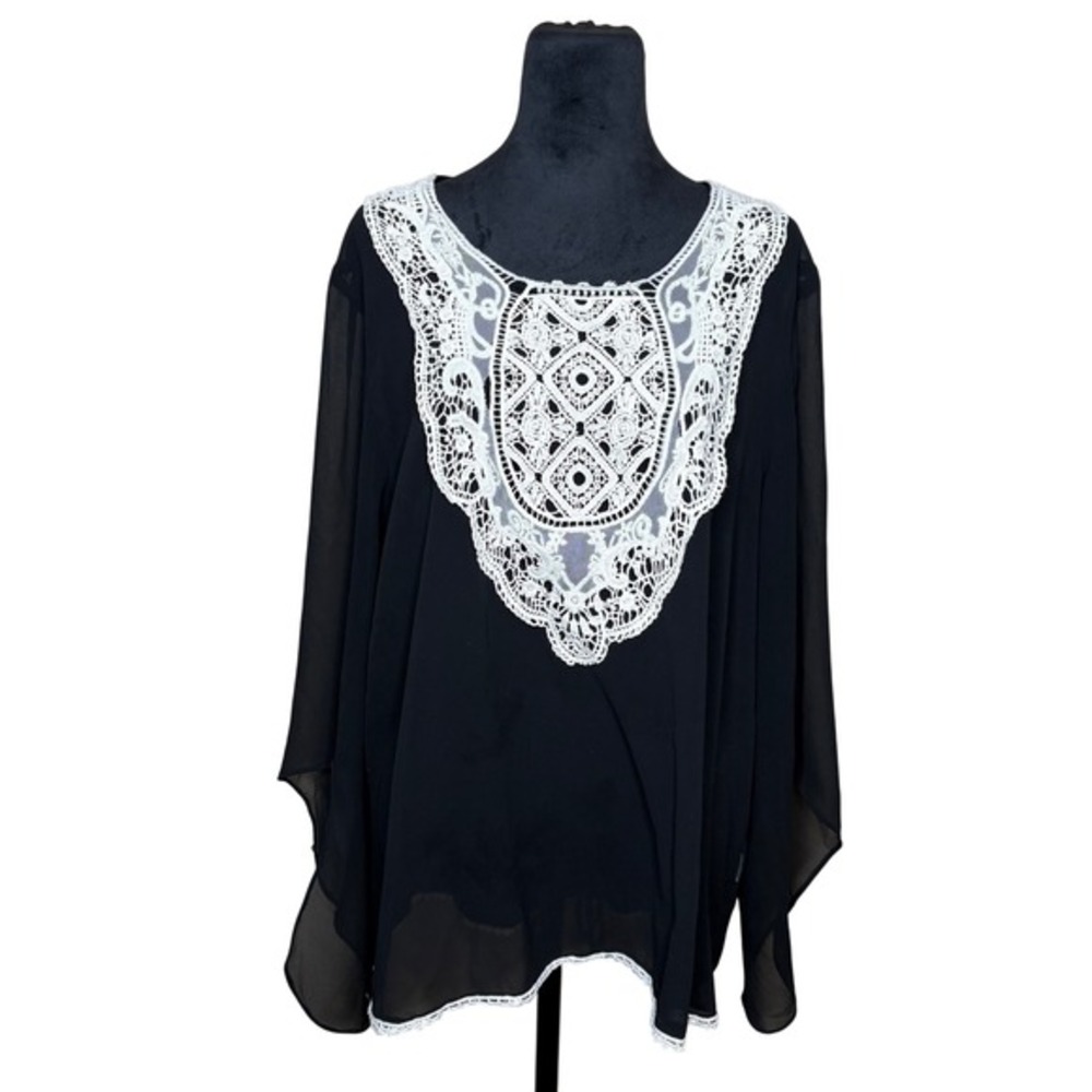 UMGEE Women Plus Sz 1X Black Sheer Lace Neckline‎ Bell Sleeve Tunic Top